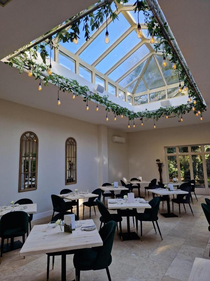 Woodborough Hall Exterior foto